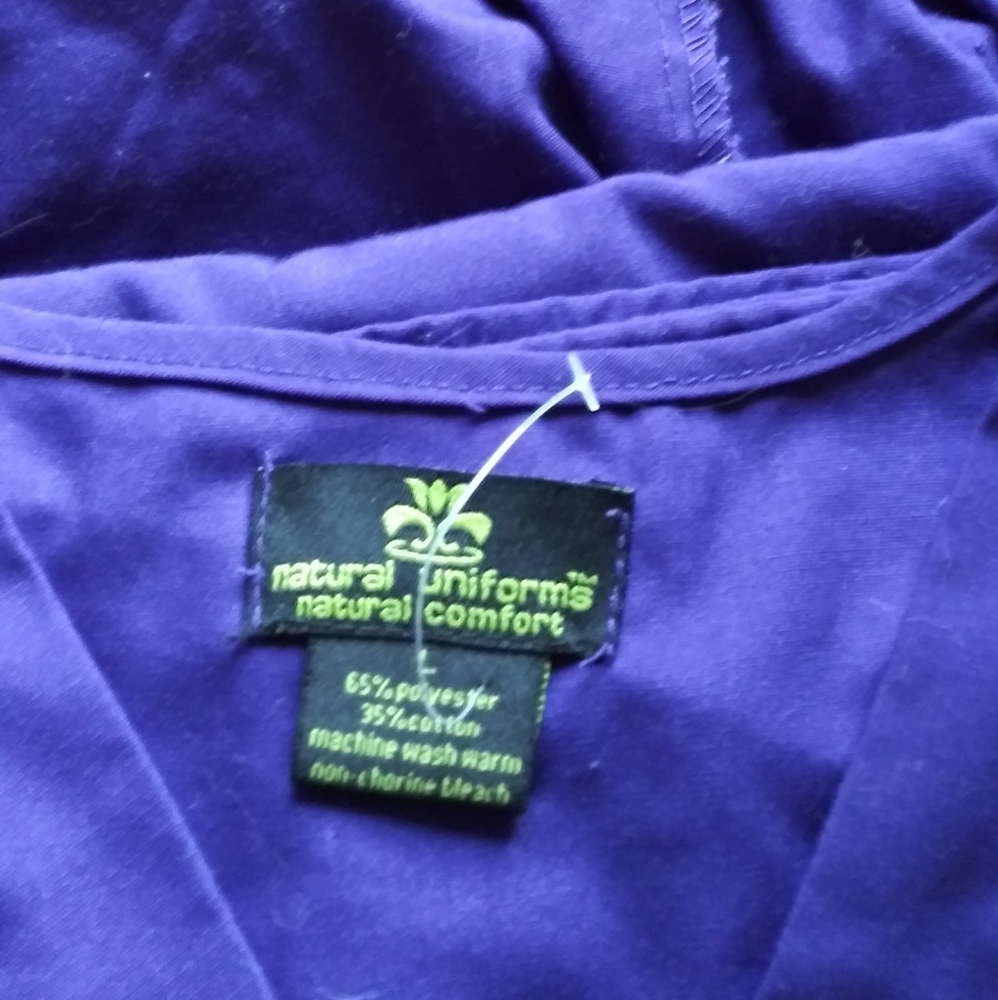Scrubs - Picture 2 of 2
